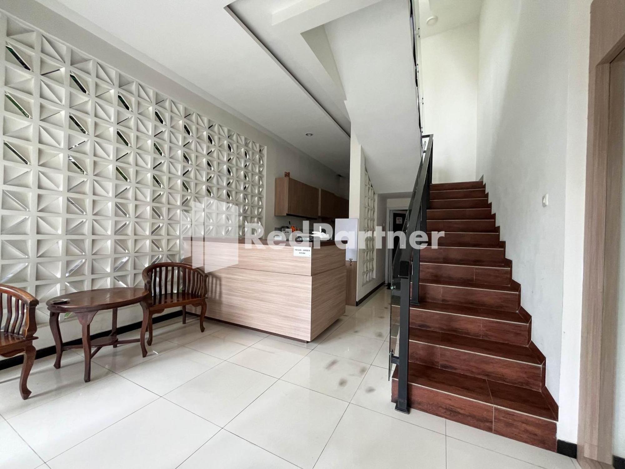 Griya Borobudur Malang Syariah Redpartner Blimbing  Eksteriør billede
