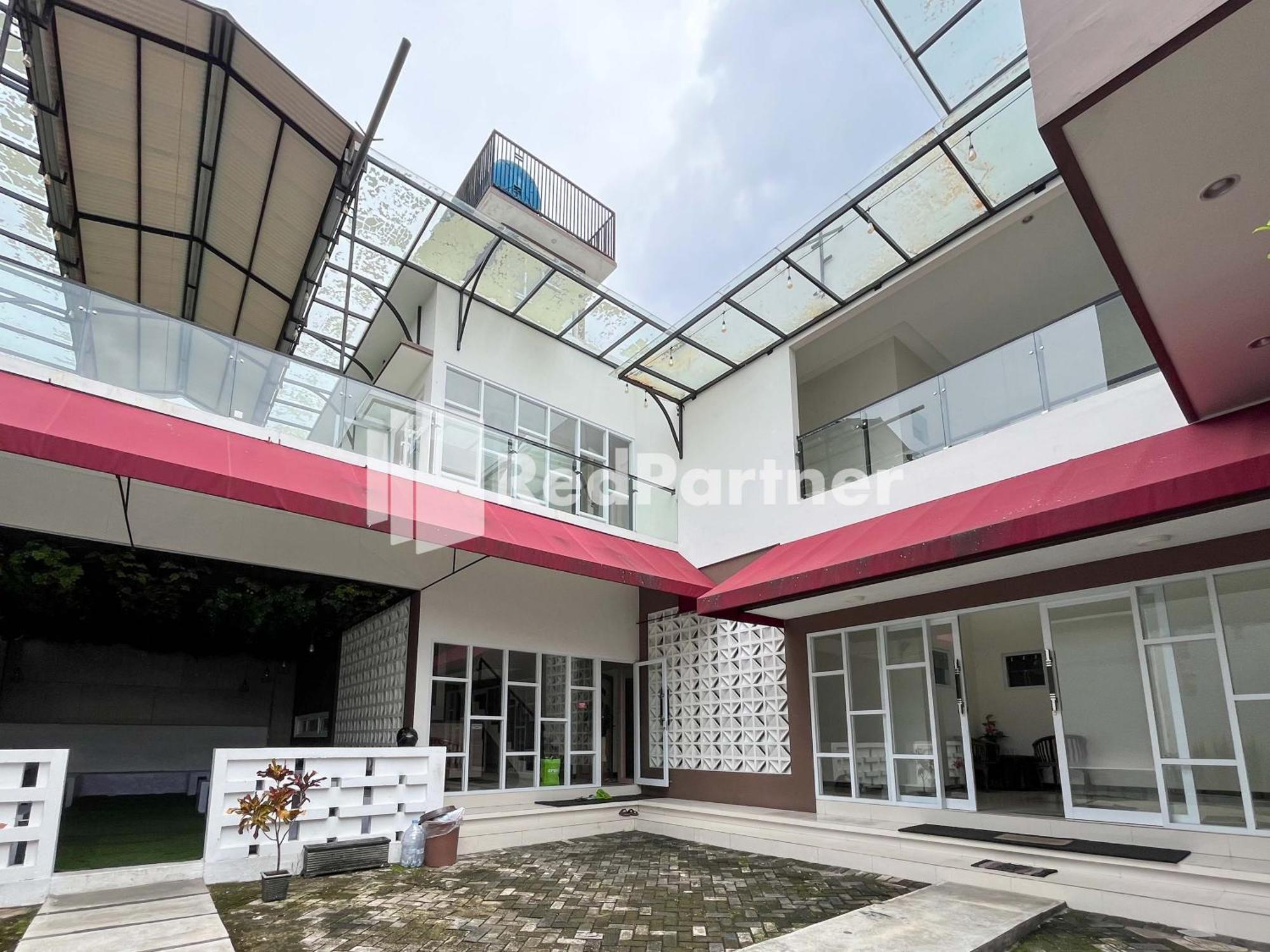 Griya Borobudur Malang Syariah Redpartner Blimbing  Eksteriør billede